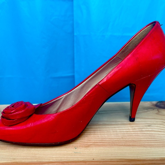 Vintage genuine leather heels red size 6 - Picture 3 of 9